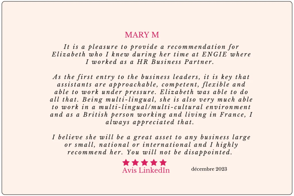 Un avis LinkedIn qui souligne le bon Niveau d'anglais, le profil bilingue anglais et les compétences professionnelles.